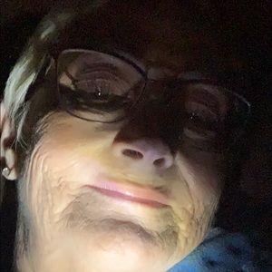 Meet your Posher, Marie